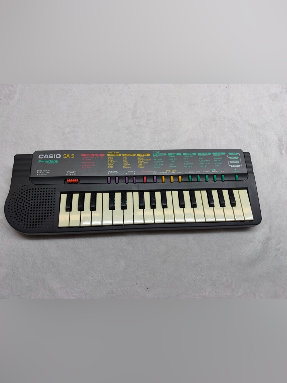 Casio SA-5 SongBank Keyboard Vintage 32-Key Portable Digital Synthesizer Japan